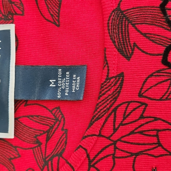 Karen Scott Women's Sz Medium, Red Long Sleeve Black Floral Design with Beads - Picture 5 of 6